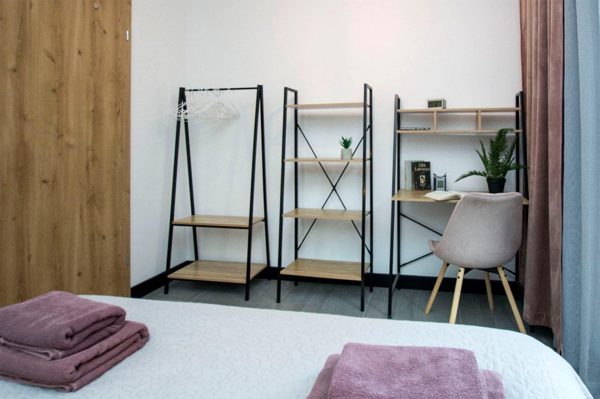 Urban Life Apartment *